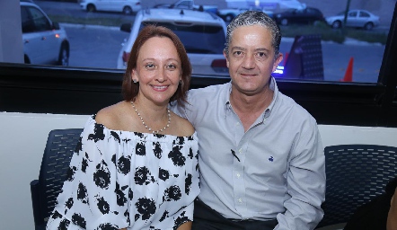  Lorena y Fernando Álvarez Tostado.