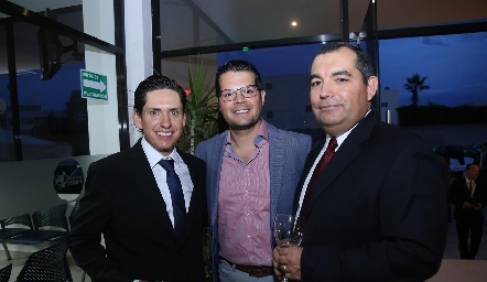  Ricardo Quezada, Jesús Rosillo y Antero González.
