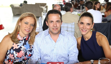  Mariana Torres, José Alberto Torre y Ana Lía Maggiori.