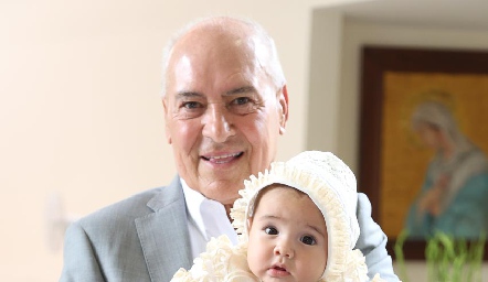  Amadeo Calzada Macías con su nieto Amadeo.