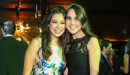  Lucía y Bárbara González.