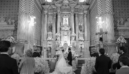  La boda fue en el Santuario de Guadalupe.