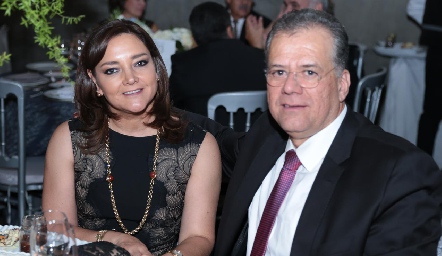  Marta Rangel y Fernando Chávez.