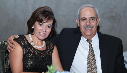  Montserrat y Enrique Ortuño.