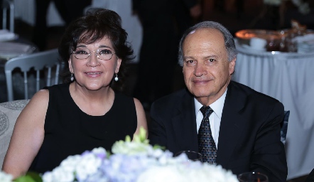  Isabel González y David Islas.