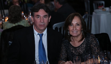  Guillermo y Mónica Barragán.