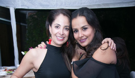  Daniela Anaya y Adriana Revuelta.