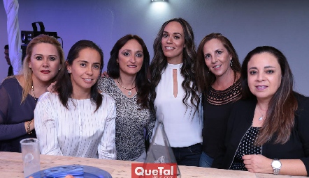  Laura Cervantes, Nora Otero, Adriana Ocaña, Bere Cortez, Claudia Pedroza y Geraldina Morón.