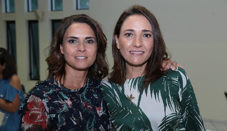  Fernanda Félix y María José Abaroa.