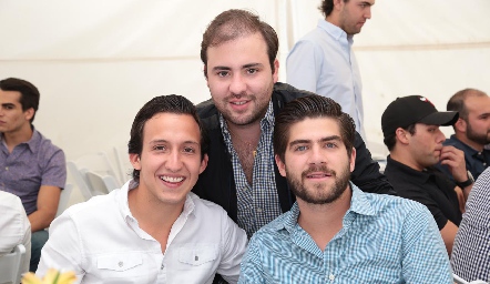  Juan Escobar, Jorge Armendáriz y Pablo Díaz.