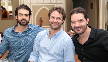  Roberto Abud, Diego García y Karim Zarur.