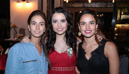  Lore Andrés, Gaby y Marcela Díaz Infante.