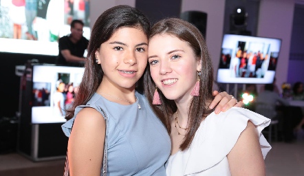  Renata Chávez y Fernanda Orozco.