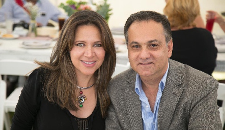  Laura Monjarás y Eduardo Kasis.
