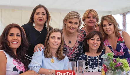  Ana Fonte, Sofía Carrillo, Charo Valladares, Aurora García, Mariloli Pro, Adriana Alcalde y Rocío Covarribias.