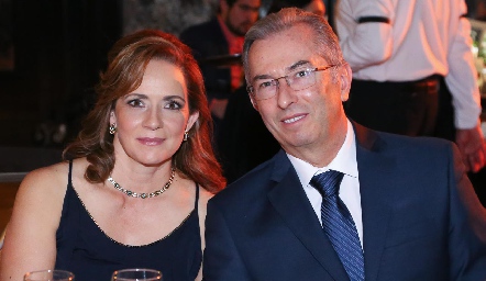  Martha Padilla y Mikele Porrino.
