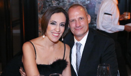  Karla Hernández y Rafael Ochoa .