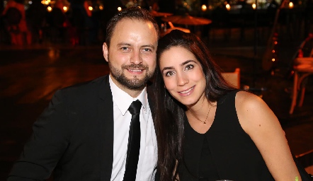  Juan José Dibildox y Daniela Boelsterly.