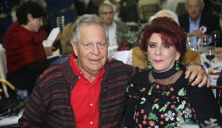  Aurelio Montiel y Mirna Leticia.