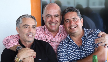  Gerardo Serrano, Rafael Olmos y Gerardo Rodríguez.