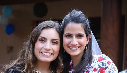  Ana Sofía Rodríguez y Mónica Medlich.