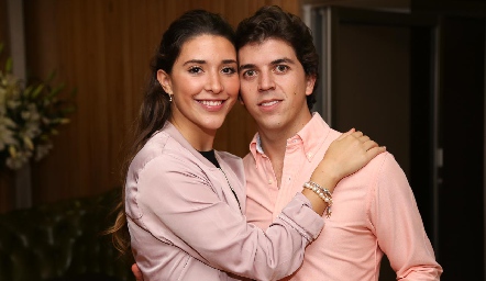  Nuria Minondo y Sebastián Garza.
