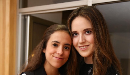  Paty Silva y María Orozco.