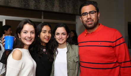 Mariana Velasco, Ale Pruneda, Ana Paty Garza y Edson Palomo.