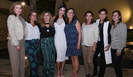  María Amelia Vargas, Martha Elena Muñiz, Silvia Foyo, Fer Arriaga, Ligia Vales, Mayte Bustindui, Luchi Castelo y Maripepa Valladares.