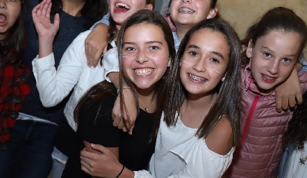 Victoria y Sofía.