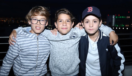  Los Pablos.