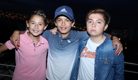  Andrés, Manuel y Massimo.