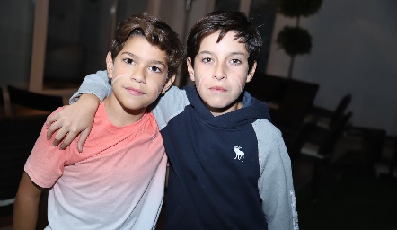  Andrés y Martín.