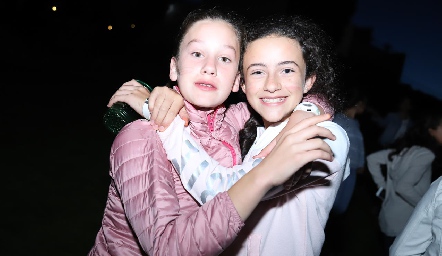  Mariana y Montse.