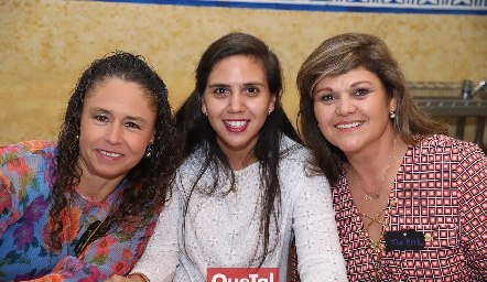  Patricia Vilet, Mari Paz y Erika Ress.