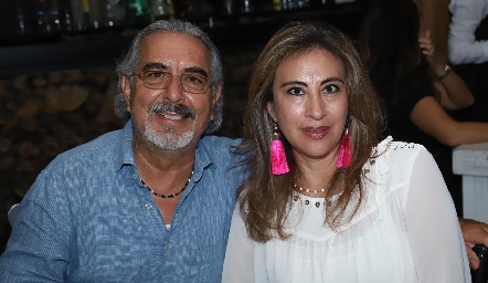  Jaime Solís y Arlette Picazzo.