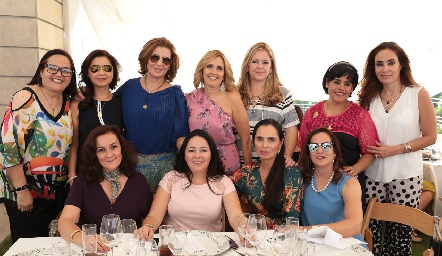  Gaby Espinosa, Martha Carrillo, Ceci Morales, Sylvia Aguilar, Lorena Martínez, Mariana Gómez, Cristina Chevaile, Maricarmen López, Claudia Álvarez, Angélica Díaz Infante y Claudia Revuelta.