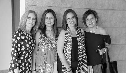  Miriam González, Marcia Hernández, Vero Díaz Barreiro y Ale Alcalde.