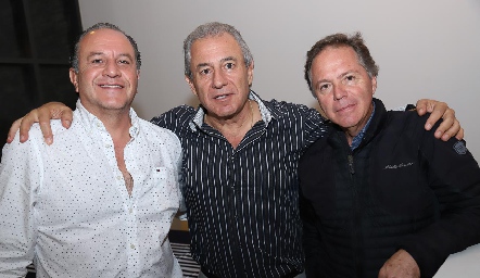  Mario Dahda, Tatis Abud y Jorge Meade.