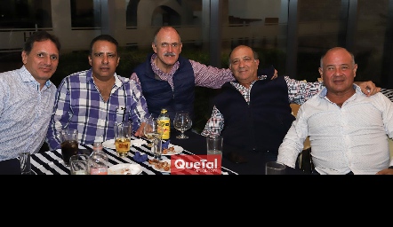  Ricardo Abud, Hugo Moreno, Jesús Andere, Javier Medlich y Juan López.