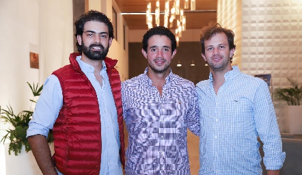  Roberto Abud, Roberto Mejía y Alejandro Abud.