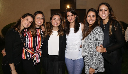  Regina Mendizábal, Marisol Cabrera, Ana Sofía Rodríguez, Mónica Medlich, Sofía Leiva y Diana Olvera.