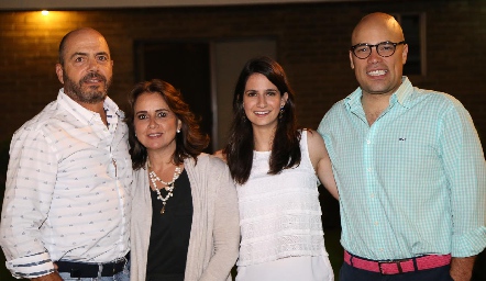  José Carlos Mahbub, Maru Martínez, Mónica Medlich y Germán Sotomayor .