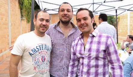 Enrique Puga, Sergio Madrigal y Santiago Zamanillo.
