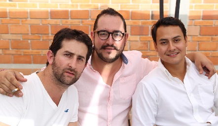  Santiago López, Eduardo Palau y Ricardo Leos.