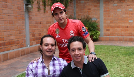  Luis Lárraga, Santiago Zamanillo y Eduardo Romo.
