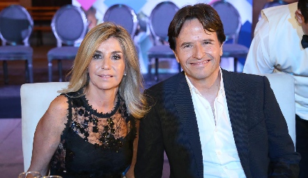  Márgara de Herrera y Tito Herrera.