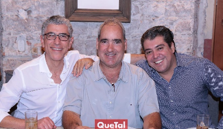  Sergio Godínez, Ricardo Raymond y Daniel de Luna.