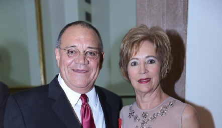  Luis Chaires y Martha Elena Garza.