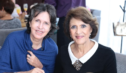  Beatriz Grande y Guadalupe Gutiérrez.